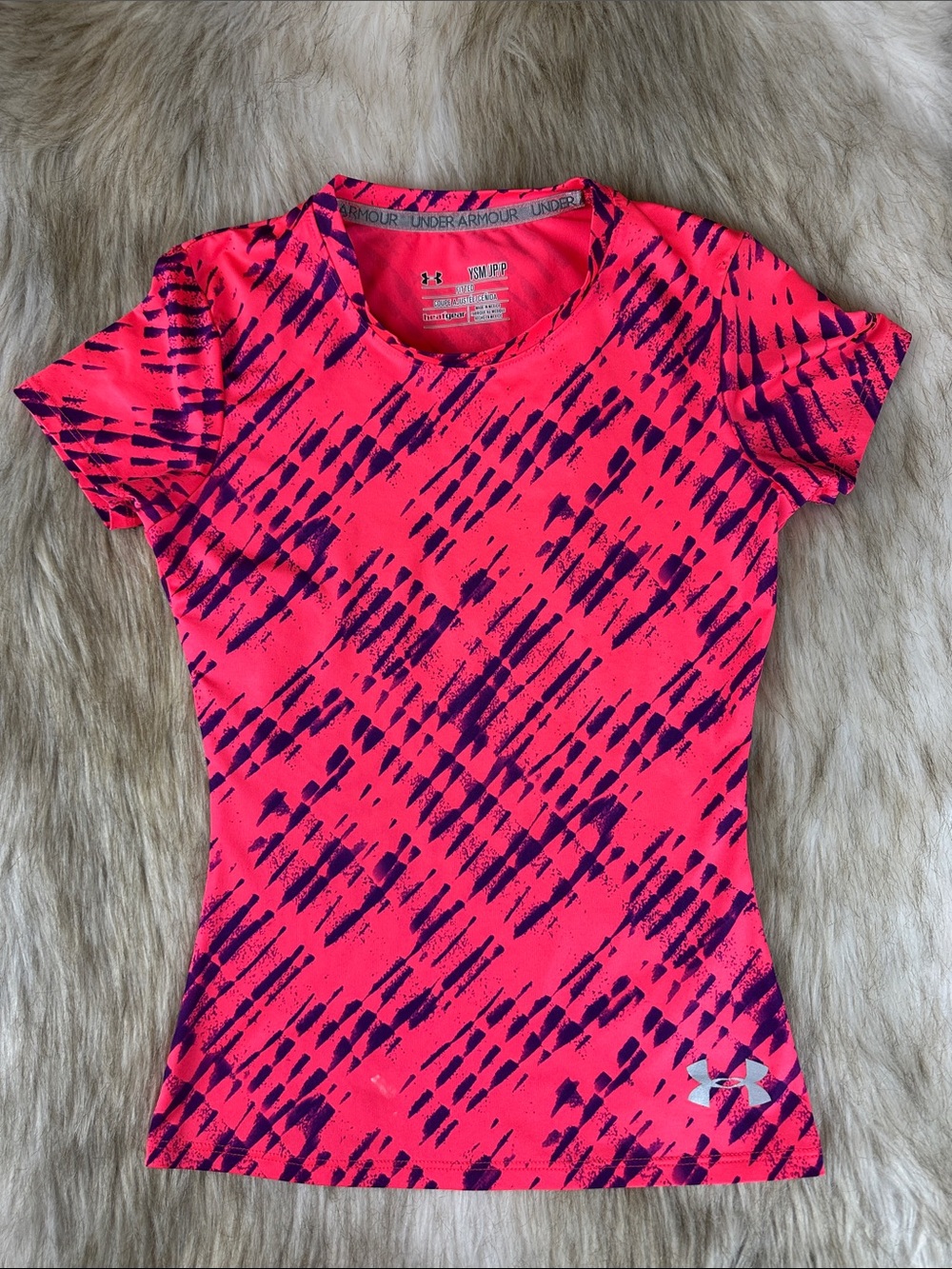 Under Armour Girls Neon Pink Purple HeatGear Fitted Athletic Shirt YSM